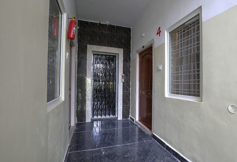 בית מלון כפרי Oyo 15168 Sucasa Homes