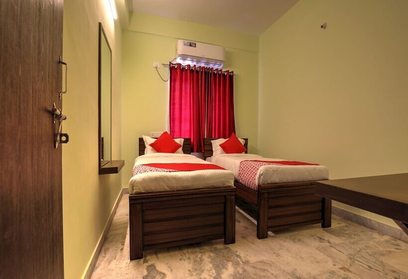 בית מלון כפרי Oyo 15168 Sucasa Homes