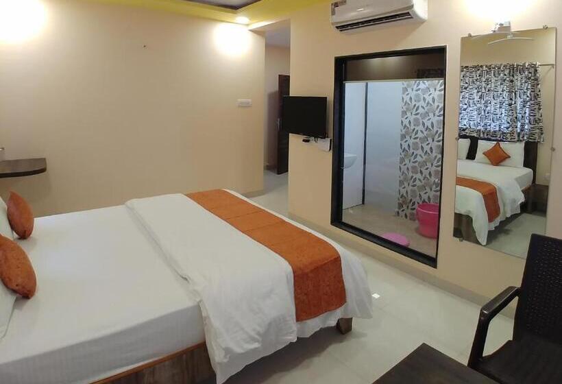 Hotell Mangal Residency Lonavala !! 600 Mts From Lonavala Railway Station !!