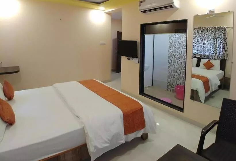 ホテル Mangal Residency Lonavala !! 600 Mts From Lonavala Railway Station !!
