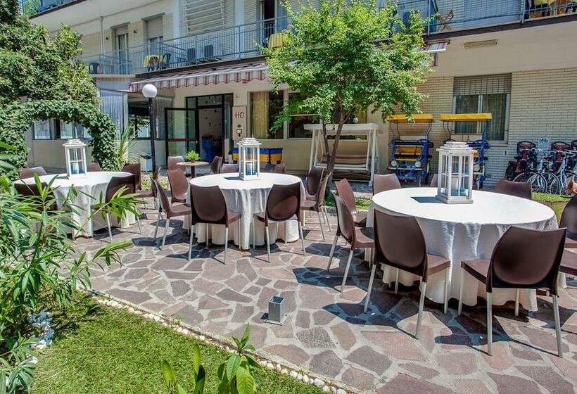 בית מלון כפרי Oliver