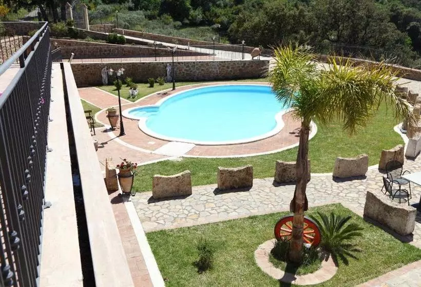 Sikelios Apartments