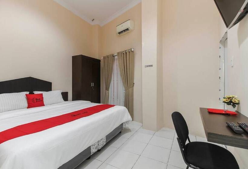 פנסיון Reddoorz At Ralica Grand Palladium Medan