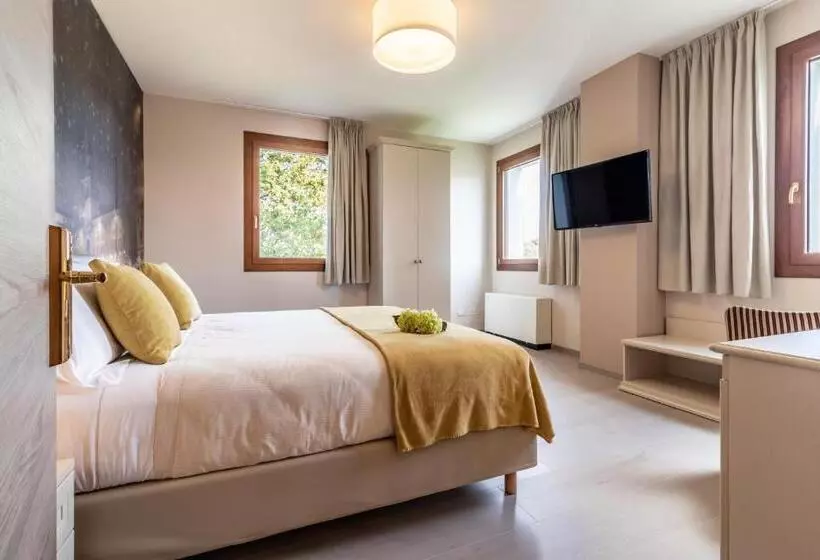 ホテル Monteborre