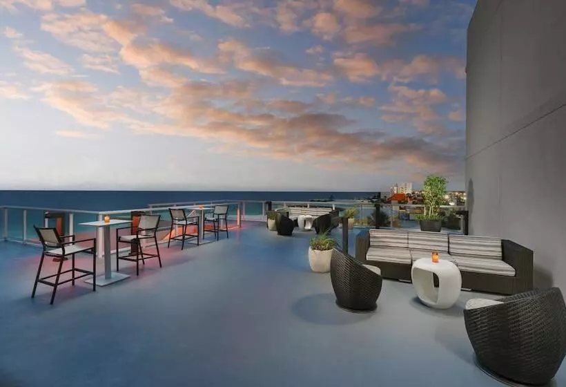 ホテル Springhill Suites By Marriott Panama City Beach Beachfront