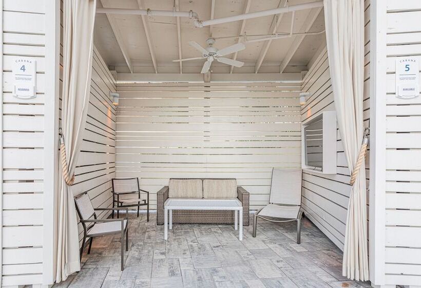 فندق Springhill Suites By Marriott Panama City Beach Beachfront