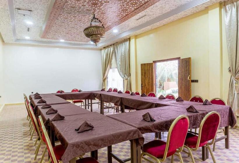 بنسيون Riad Zagora Palms