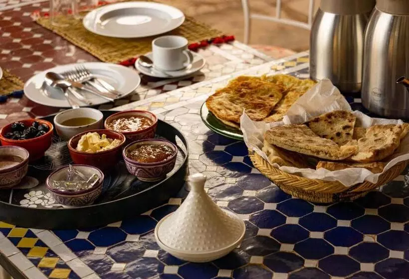 پانسیون Riad Zagora Palms