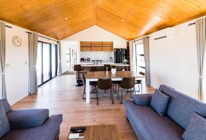 پانسیون Rodman Star Apartment