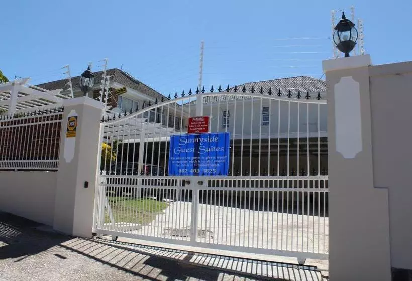 تختخواب و صبحانه Sunnyside Guesthouse