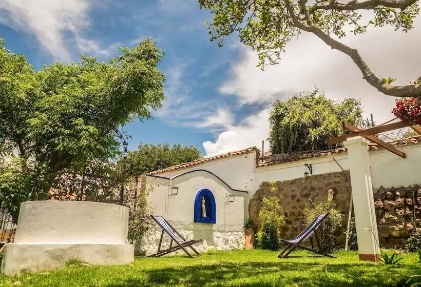 El Jardin De Su Merced B&b