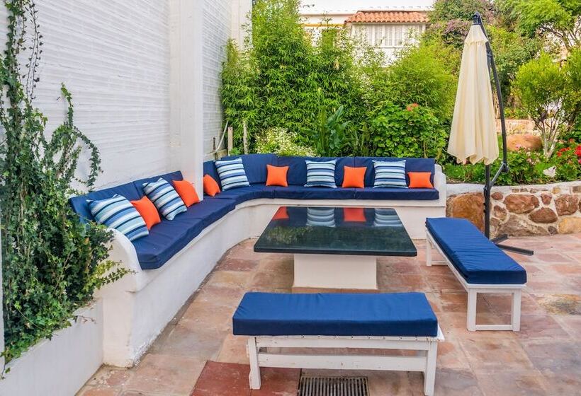 El Jardin De Su Merced B&b