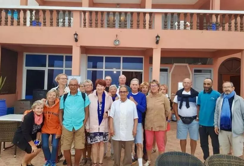 هتل Beach Club Legzira