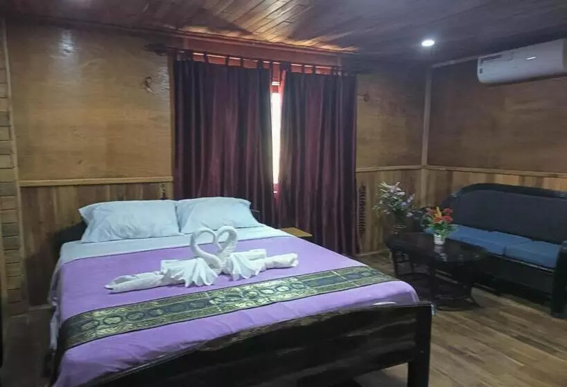 Sunshine Hotel Kampot