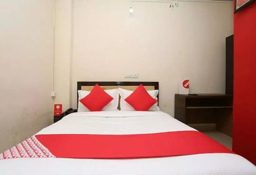 Oyo 22665 Hotel Dev Shree