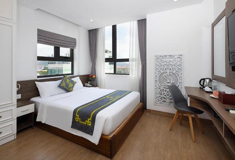 Skylight Hotel Nha Trang