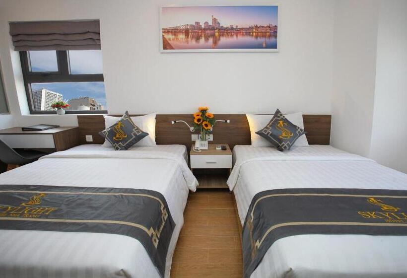 Skylight Hotel Nha Trang