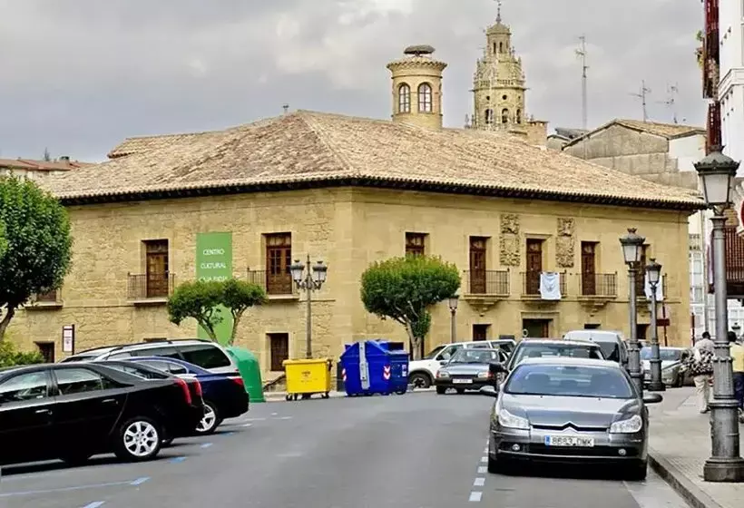 Apartamentos Gran Reserva de Haro 3000