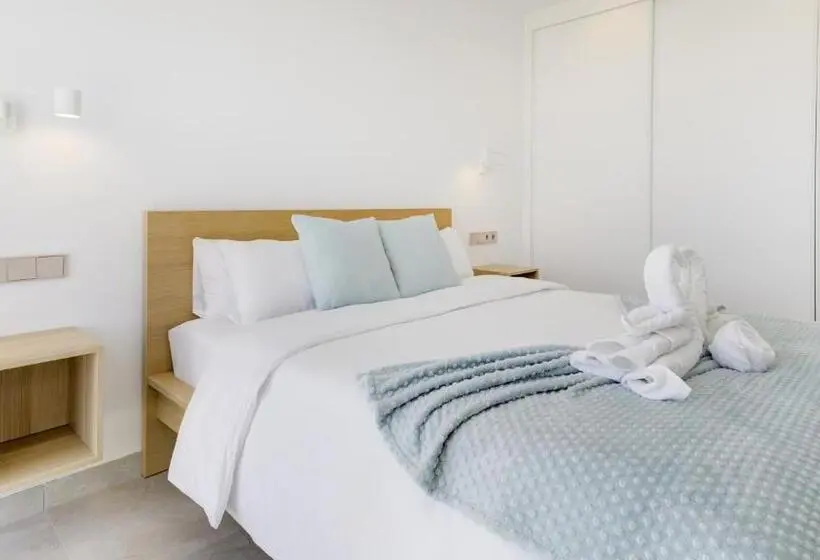 Calm Beach Apartments