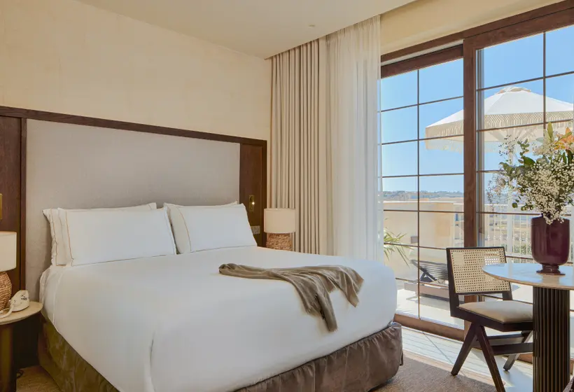 هتل Casa Azure, Member of Meliá Collection