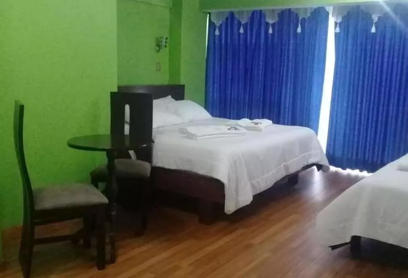 تختخواب و صبحانه Azul Real