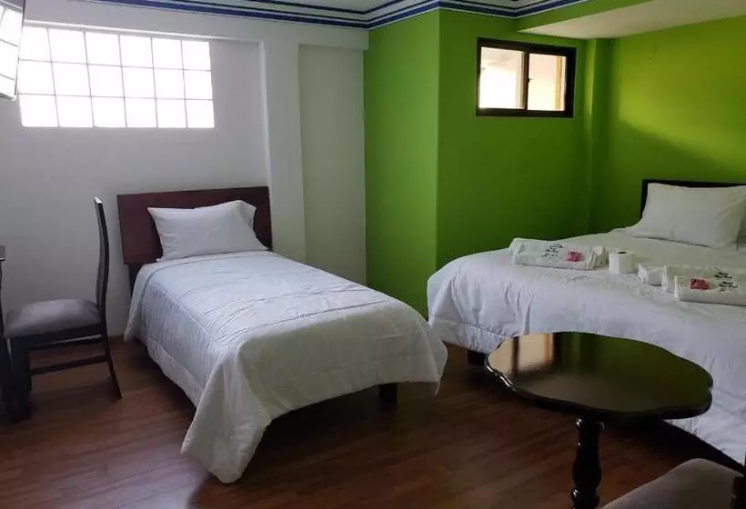 تختخواب و صبحانه Azul Real