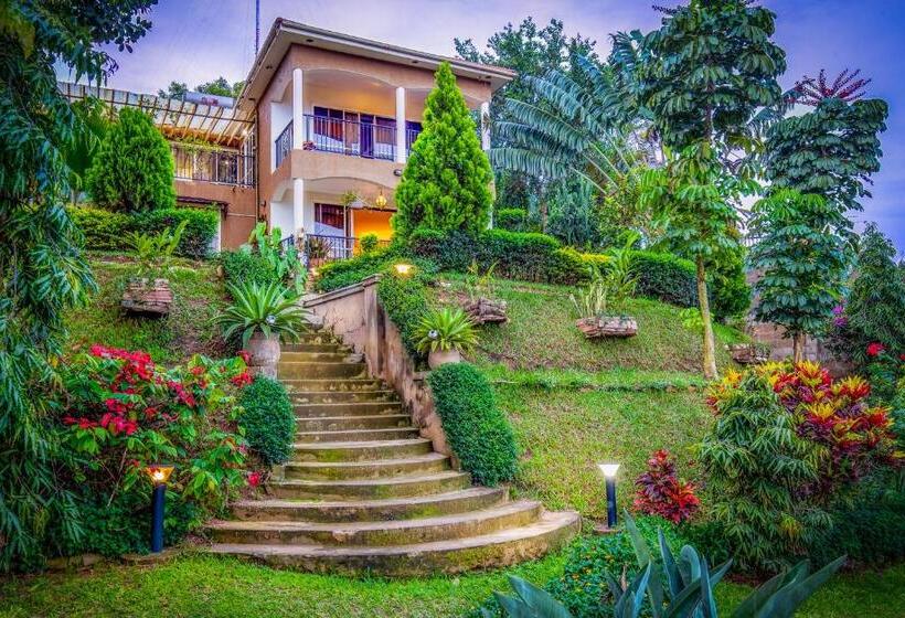 تختخواب و صبحانه Ewange A Casa Mia