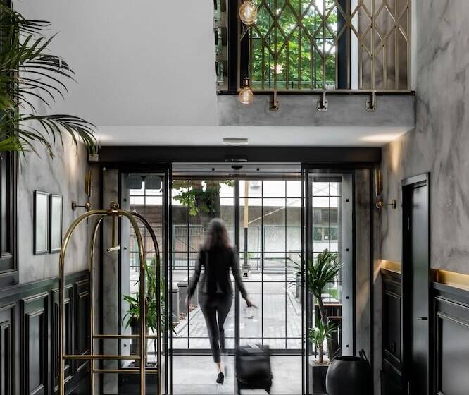 هتل Industrial 1853