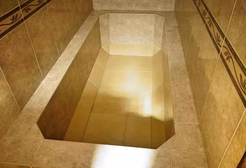 پانسیون Hostal Casona Nogueras