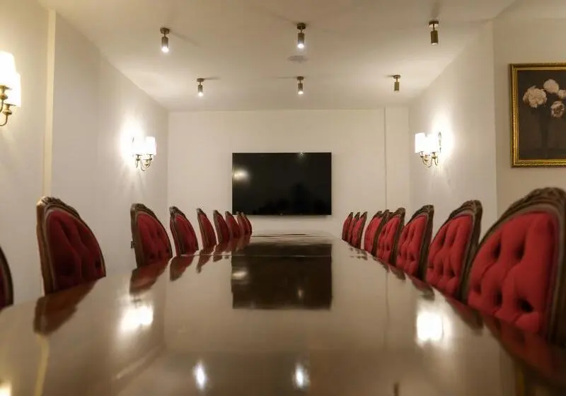 Gülce Köşk Otel & Restaurant