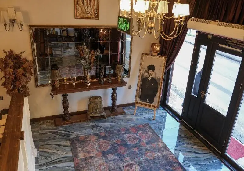 Gülce Köşk Otel & Restaurant