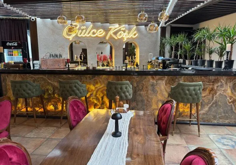 Gülce Köşk Otel & Restaurant