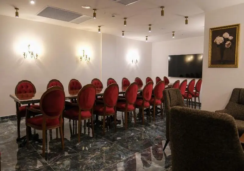Gülce Köşk Otel & Restaurant