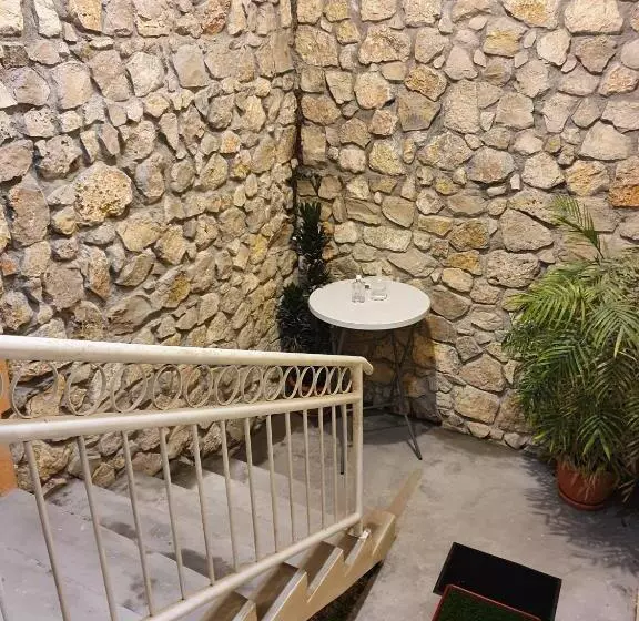 Aparthotel Vista Lago