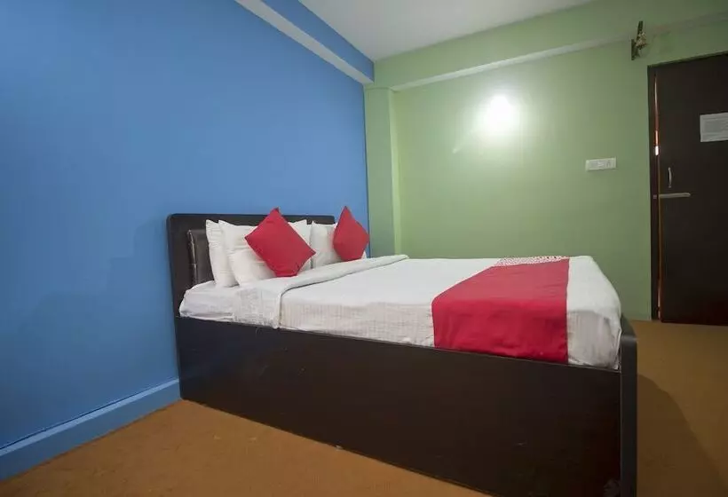 Oyo 24247 Hotel Everest Mansion