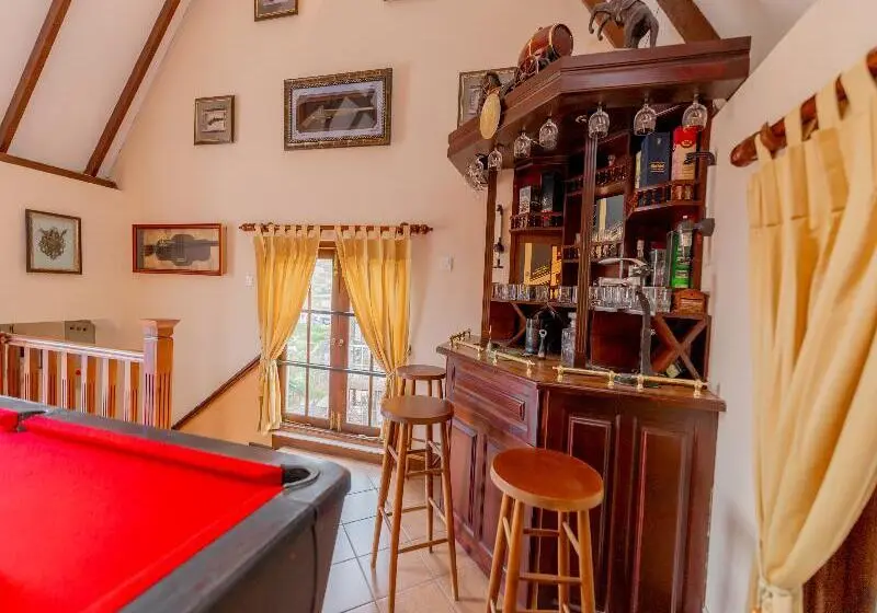 Hotelli Ard Lui Residence