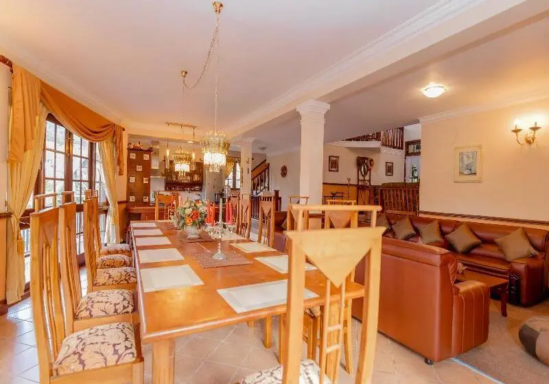 Hotelli Ard Lui Residence