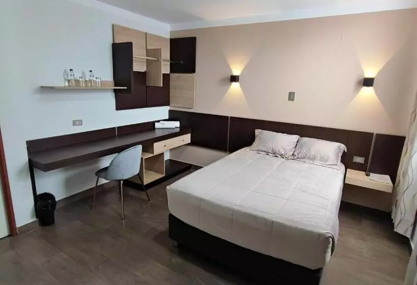 Hotelli Tierra Del Sol Centro