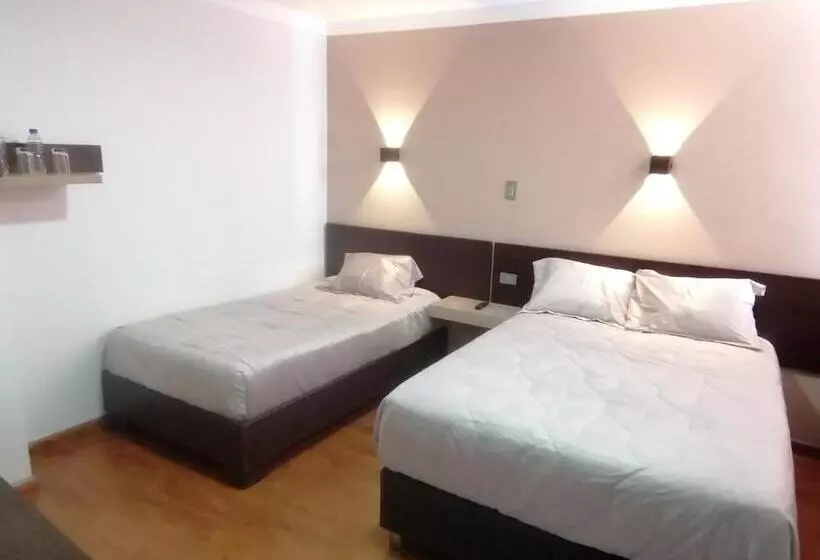 Hotelli Tierra Del Sol Centro