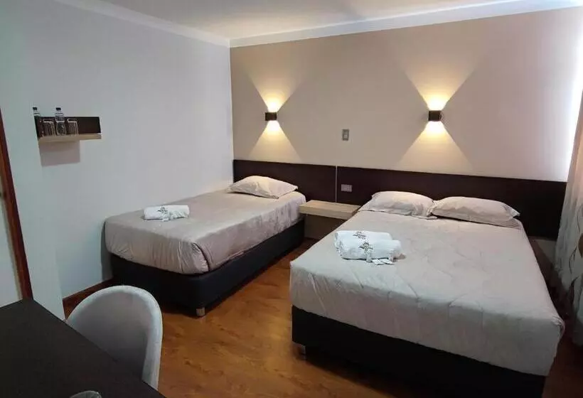 Hotelli Tierra Del Sol Centro