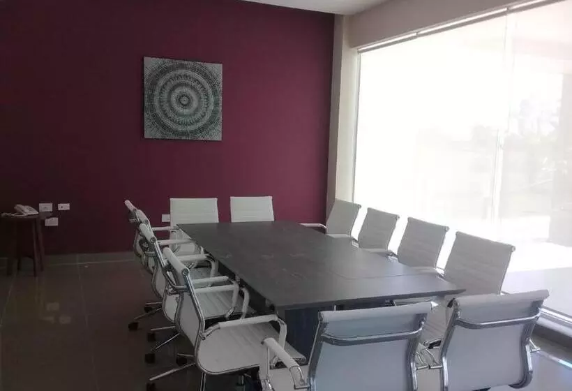 Platinum Hotel Casino