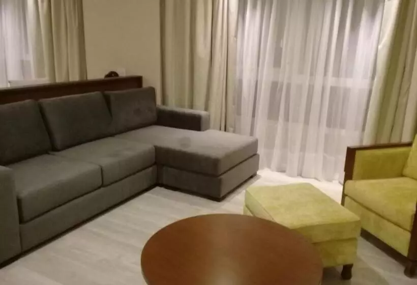 Platinum Hotel Casino