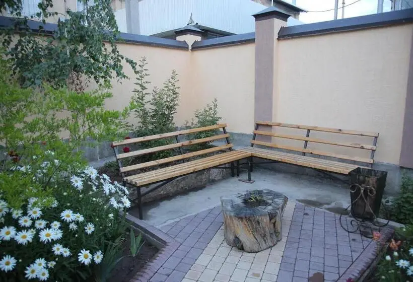 هاستل Medi Guest House