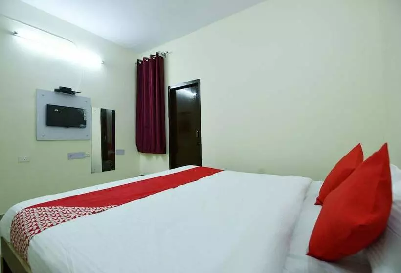 Oyo 22966 Hotel Raj Niwas