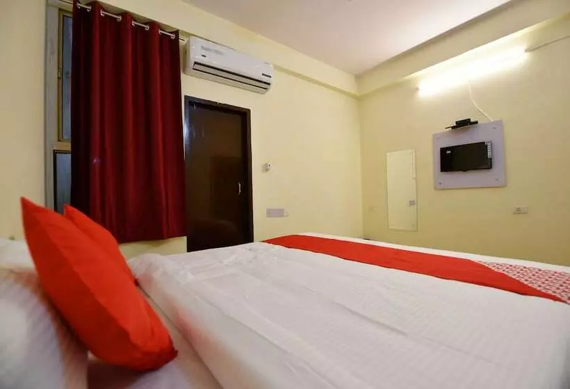 Oyo 22966 Hotel Raj Niwas