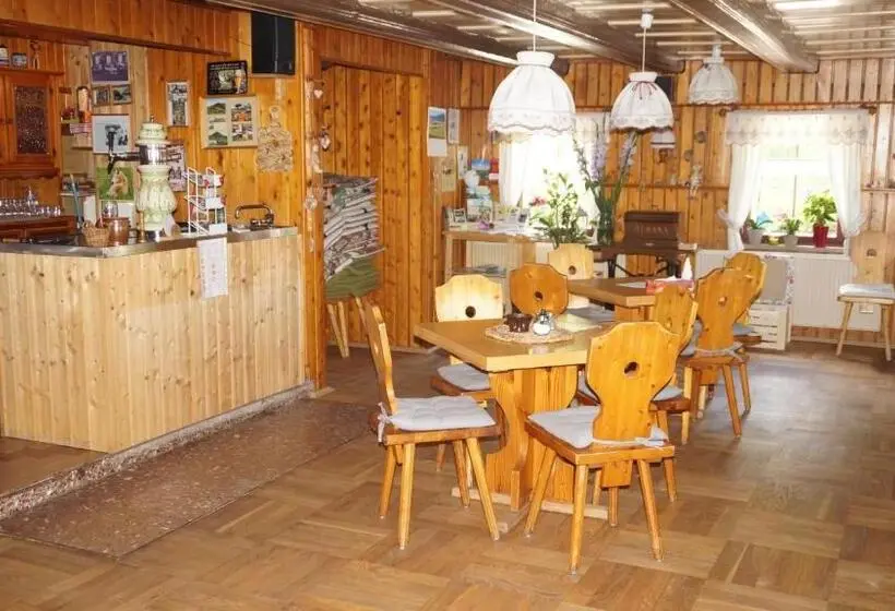 Aamiaismajoitus (B&B) Pension Grenzbaude, Waltersdorf, Sachsen
