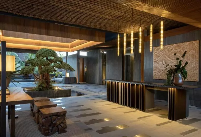 リゾートホテル Alaya Suites Ubud