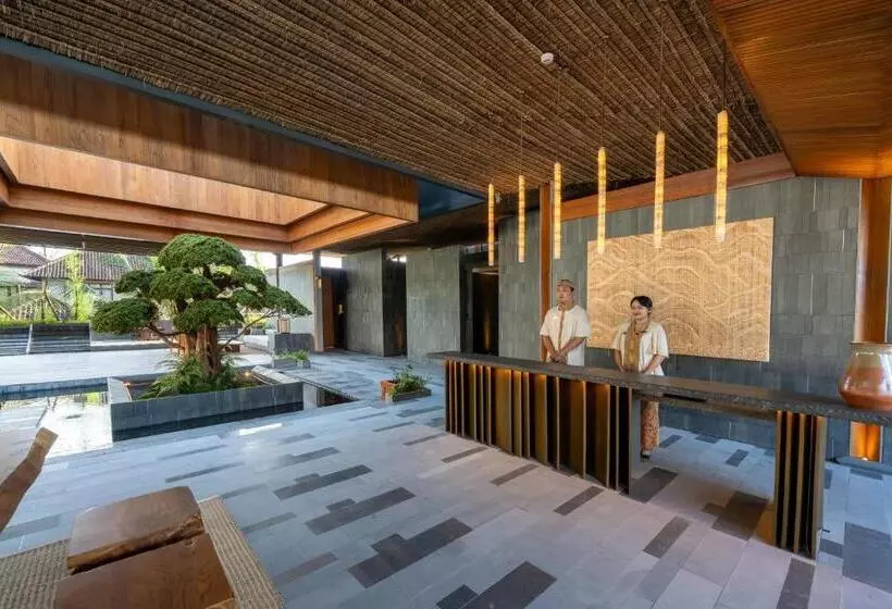 リゾートホテル Alaya Suites Ubud