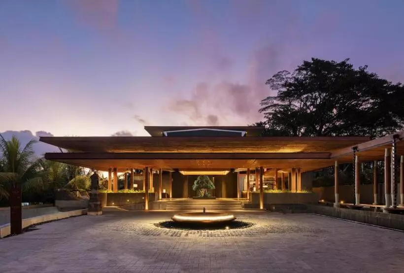 リゾートホテル Alaya Suites Ubud