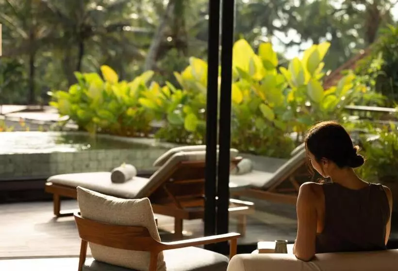 リゾートホテル Alaya Suites Ubud